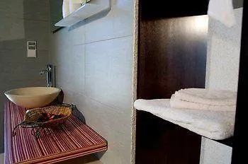 Kokkini Paparouna Hotel 4*